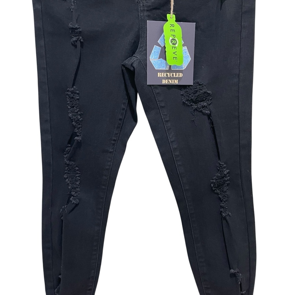 Indigo Rein Curvy Fit High Rise Distressed Black Crop Jeans Women’s Size 3 / 25 - Picture 3 of 9
